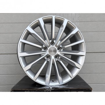Джанта 18X8 5X112 ET44 57.1 SILVER 369