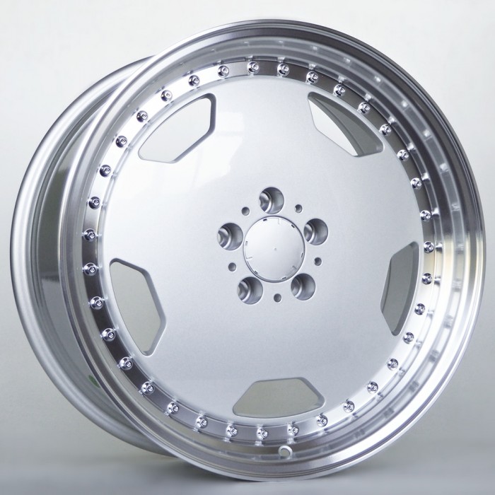 Джанта Faust 8,5X19 5X112 ET35 66,6 Silver Machine Lip Chrome Rivets
