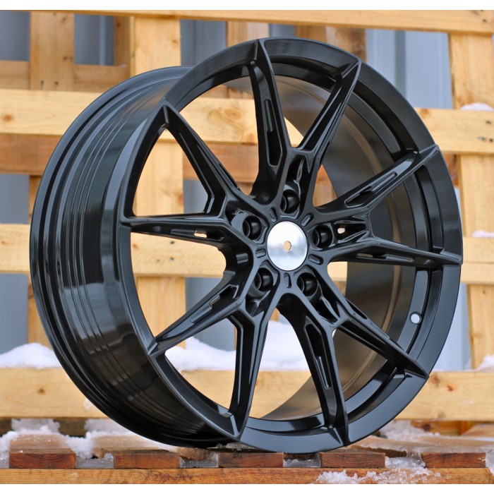 Джанта R18x8  5X120  ET  34  72.6  FBX425  Black (BL)  Fits for RACIN  (Z7)  (HYBRID FORGED)
